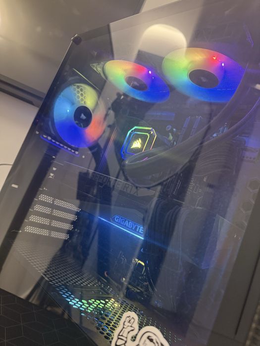 Setup Gaming Complet  — RTX 3080 / Ryzen 7 9700X / 32GB DDR5 + Monitor Samsung Odyssey G7