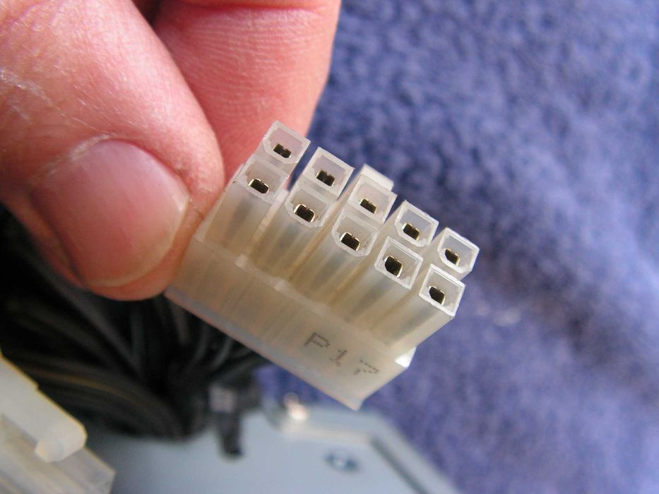 Импулсно захранване Delta TDPS-825AB В - 800 W , за станция XW9300