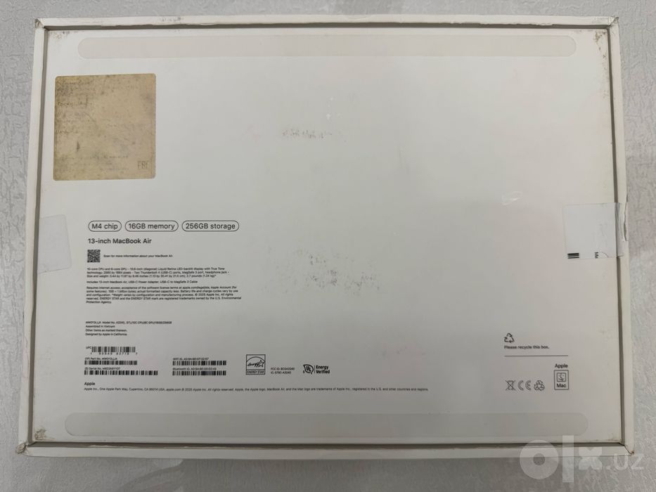 Macbook Air M4 13inch (gold)