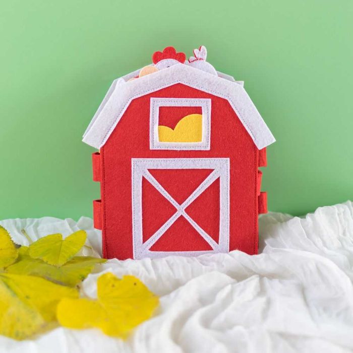 Set de Joacă Educativ din Fetru – „Ferma Animalelor”