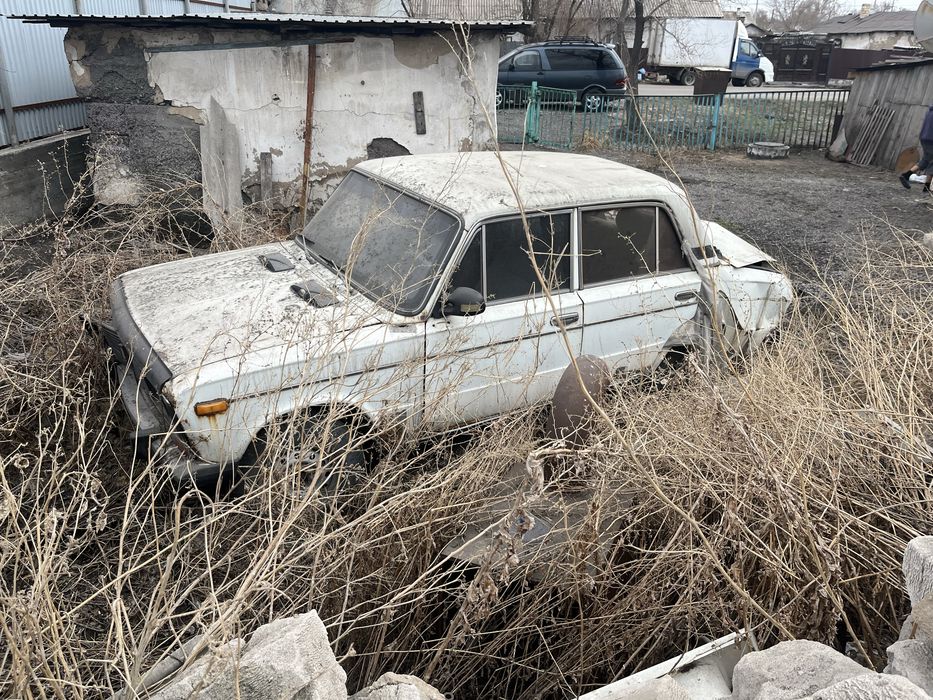 Продаю машину хорошую