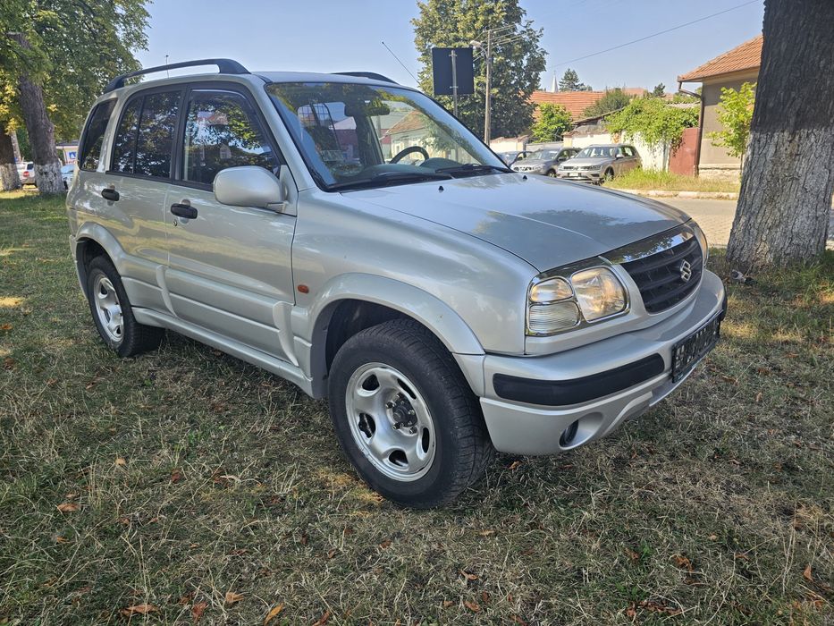 Suzuki Grand Vitara 2.5benzina !MANUALA!!/ 200.000 km!Adusa recent!