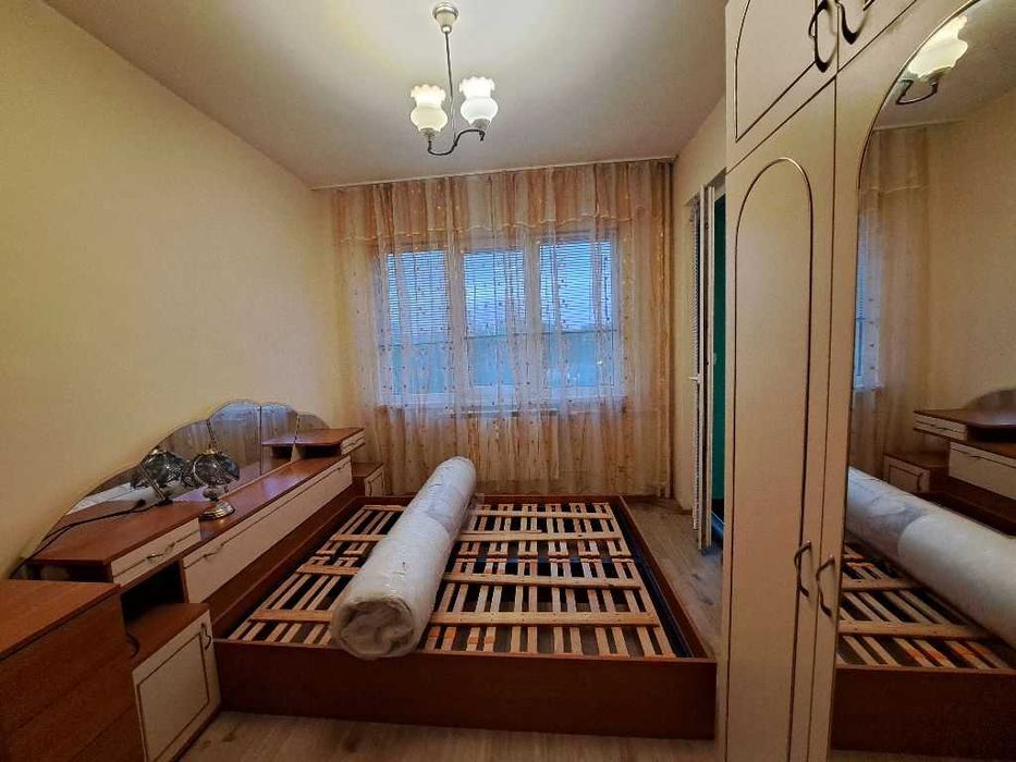 Дава се под наем Тристаен апартамент в София, Дружба 1 - 80 кв.м за 698.19 € - Снимка #4