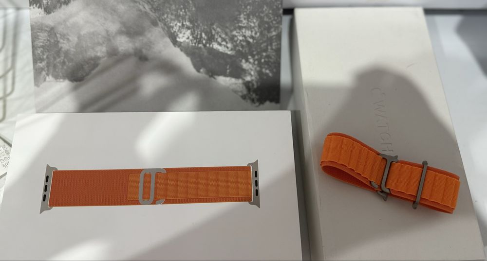 Apple watch Ultra 49 mm, Orange alpine Loop