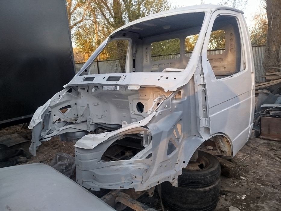 Продам кабину газель  лупарик