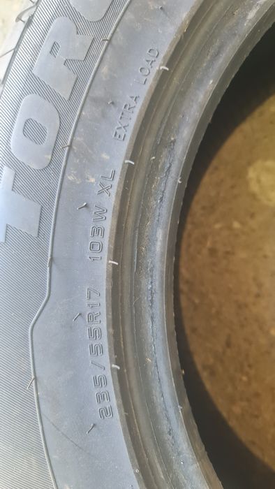 Amvelope de vară 235/55/17. Dot 10/22