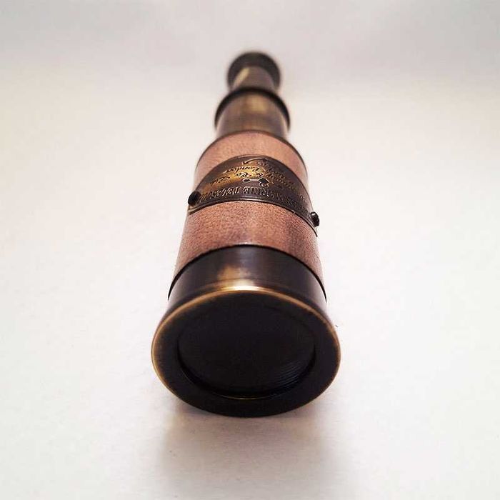 Бронзов ретро далекоглед в дървена кутия – стил „пиратски“