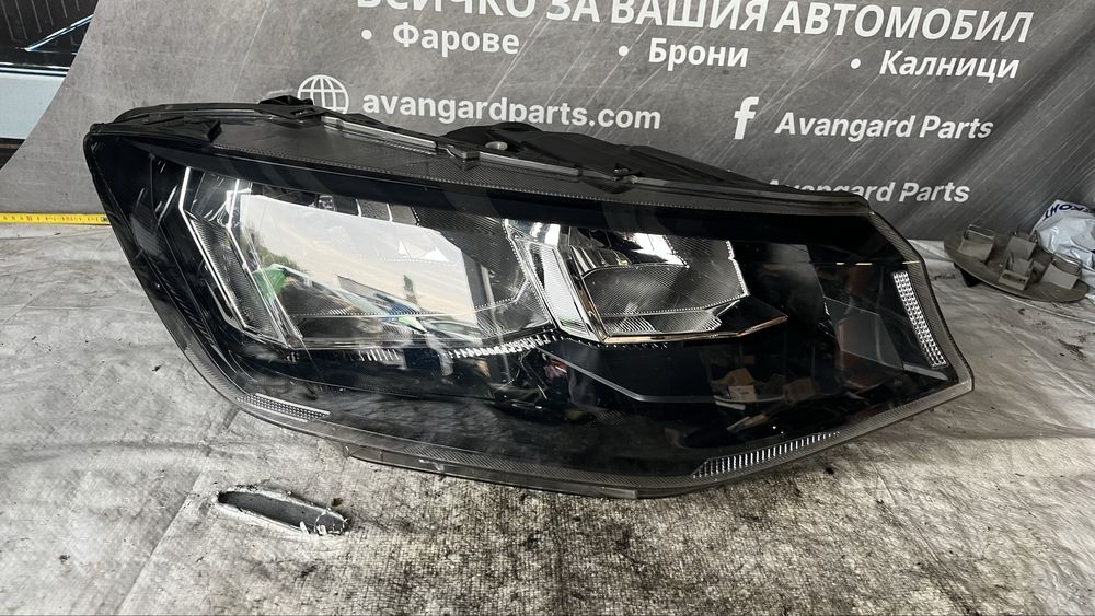 Volkswagen Caddy 4 2021- десен фар