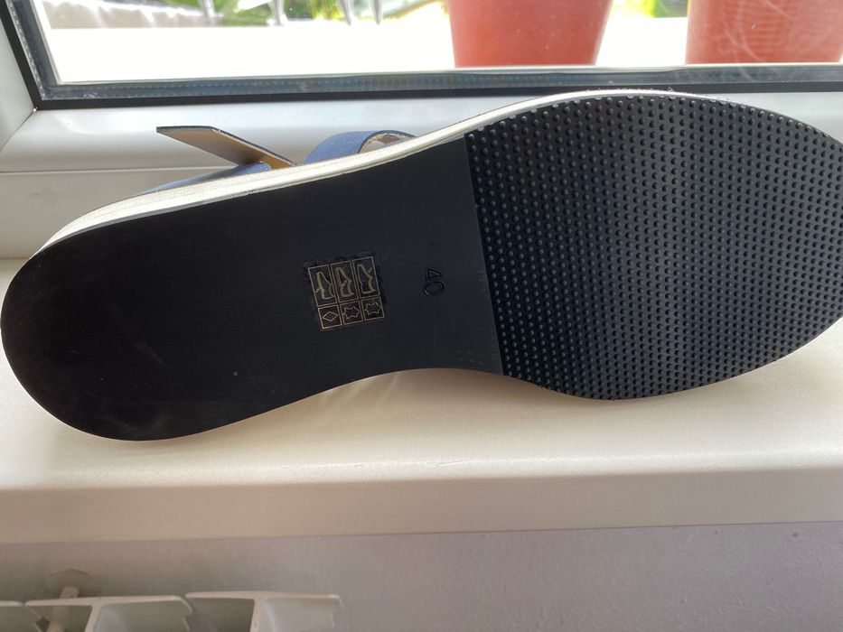 Затворени сандали Slack london 51 - номер 40