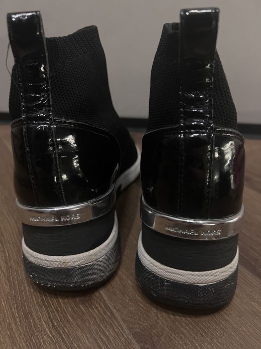 Кроссовки michael kors