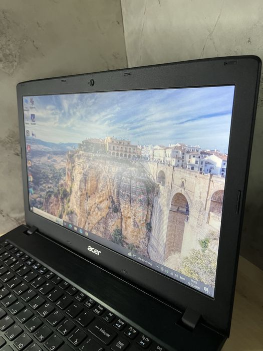 Ноутбук Acer i5-7