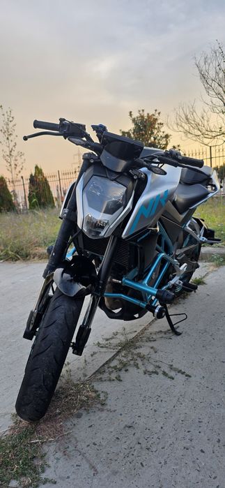 Motocicleta CF-MOTO 300NK A2
