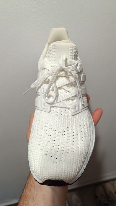 Adidas Ultraboost noi 44