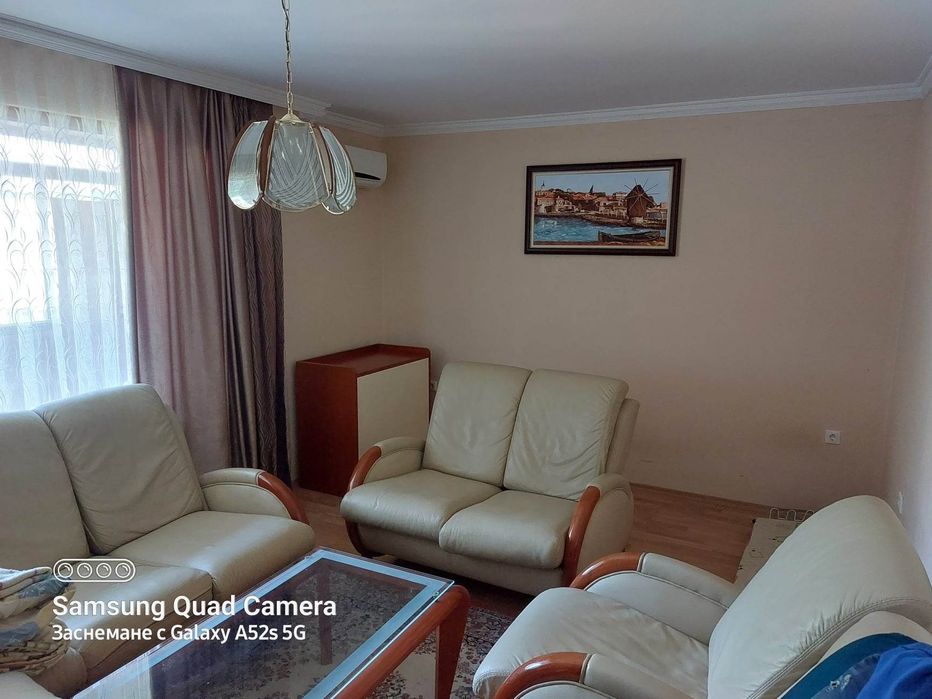 Пет стаен в Несебър, под наем.