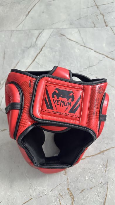 Шлем venum для мма