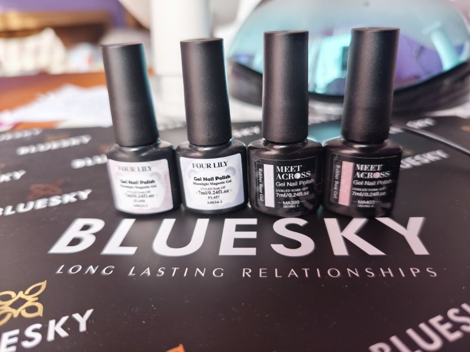 Продавам Гел лакове нови!