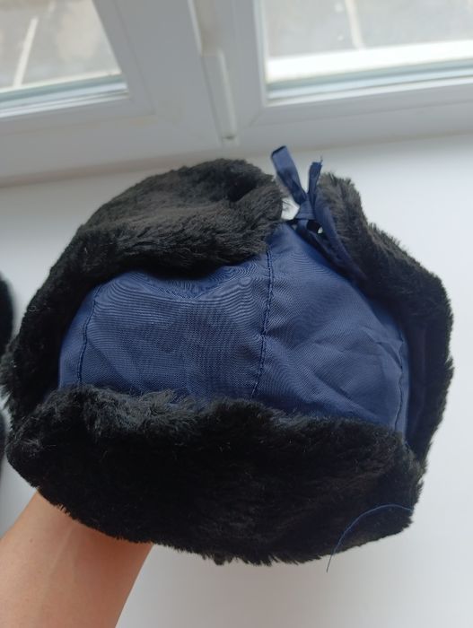 Продам зимнюю шапку