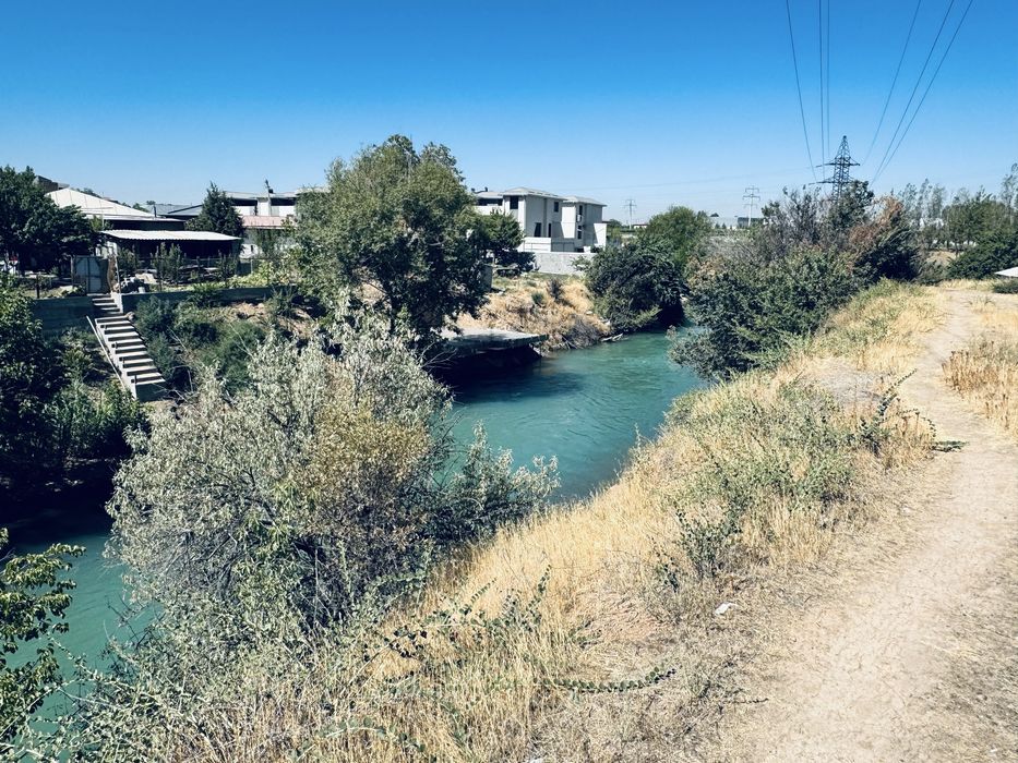 Продается земля 15 соток. Кибрай. Селекция, канал Бозсув.