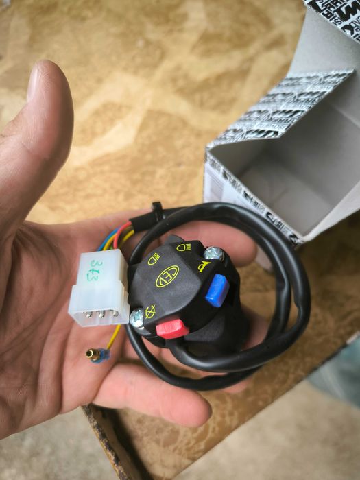 Чисто нова Конзола за мотор Хускварна и КТМ и Газ Газ