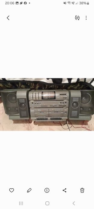 Магнитофон с колонками