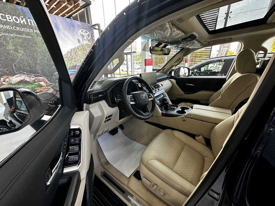 Toyota Land Cruiser 300. 3,5 Турбо нақд,автокредит,TRADE INга сотилади