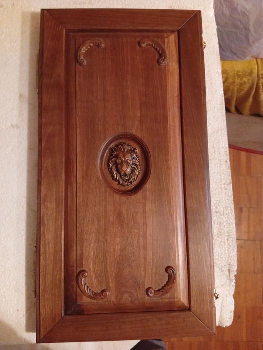 Нарды инкрустированные из ценных пород дерева