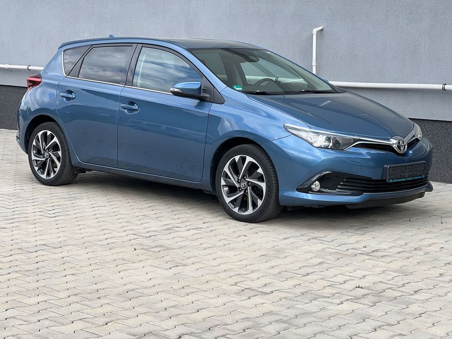 Toyota Auris ~ Garantie ~ Navigatie ~ Camera ~