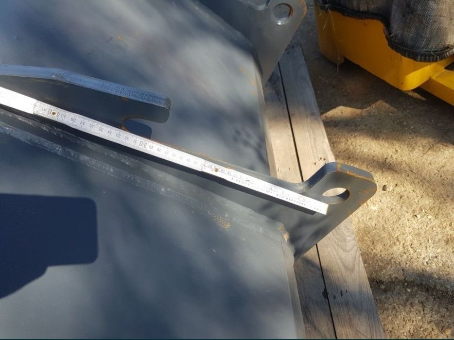 cupa stivuitor incarcator frontal tractor cereale cutit hardox cat jcb