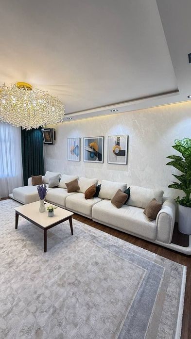 Сдаётся квартира на Ойбеке 110м²