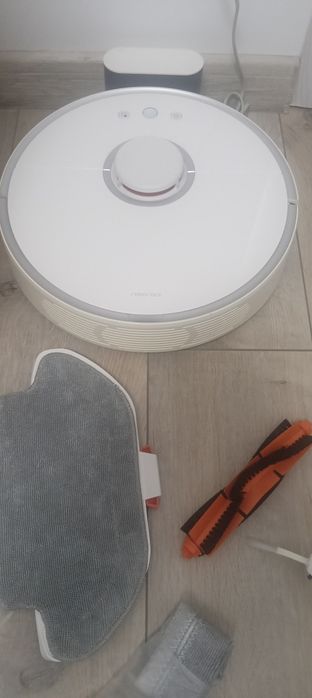 Aspirator Roborock S5