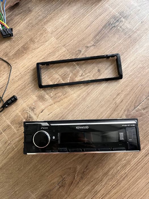 Kenwood KMM-BT408 магнитола мафон магнитофон процессорный