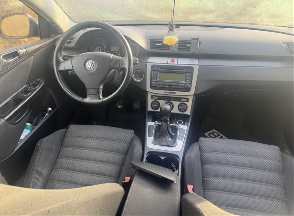 Dezmembrez passat b6 cbdc