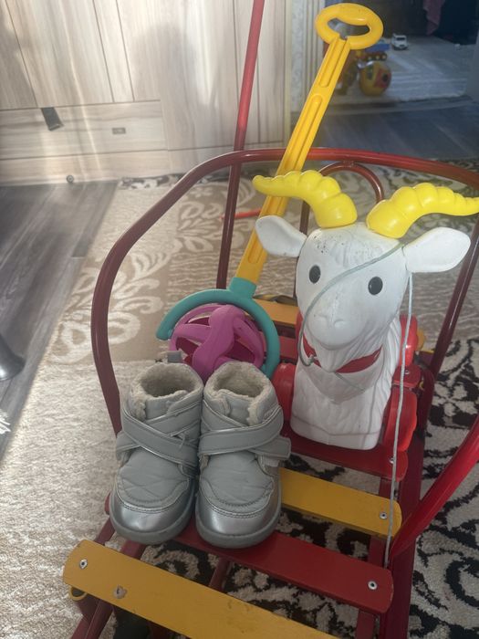 игрушки детские символический за все