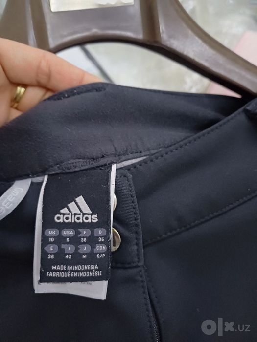 Продаётся фирменный женская спортивная брука