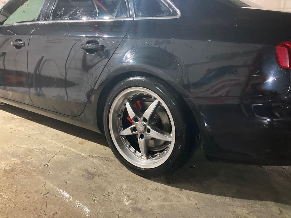 Джанти 18 с летни гуми 5x112