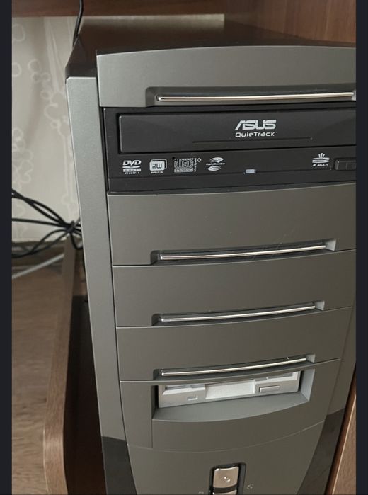 Настольный компьютер