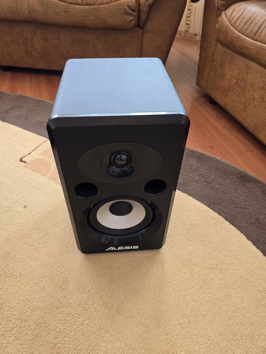 Alesis Elevate 6 [set 2]