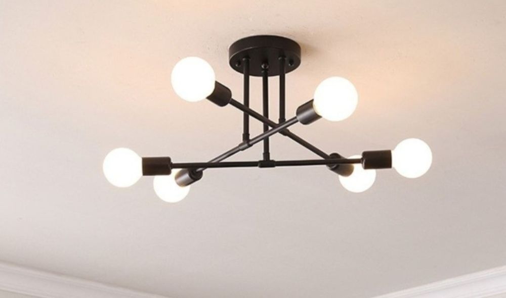 Продам новую люстру