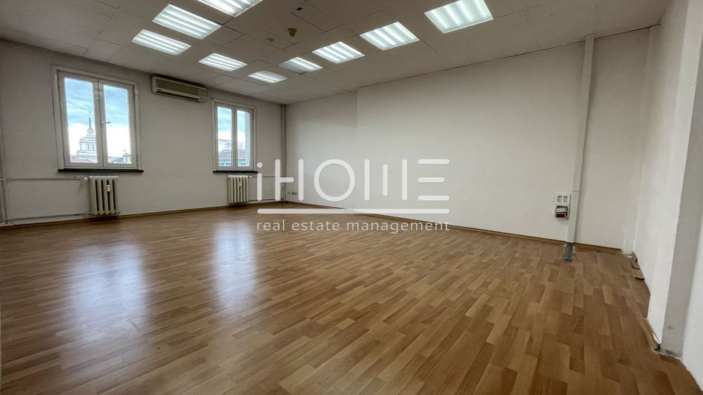 Дава се под наем Офис в София, Център - 1430 кв.м за 10010 € - Снимка #9