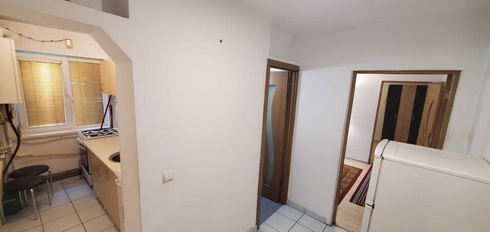 Apartament 2 camere la parter in Zona Dacia
