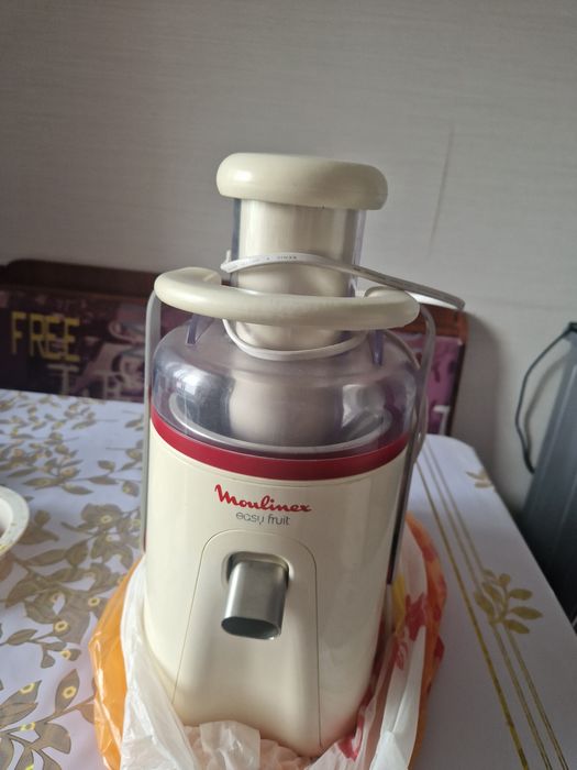 Продам соковыжималку