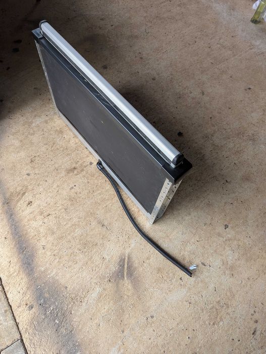 Thule Slide-Out Step 12 V / scara electrica thule autorulota 12V