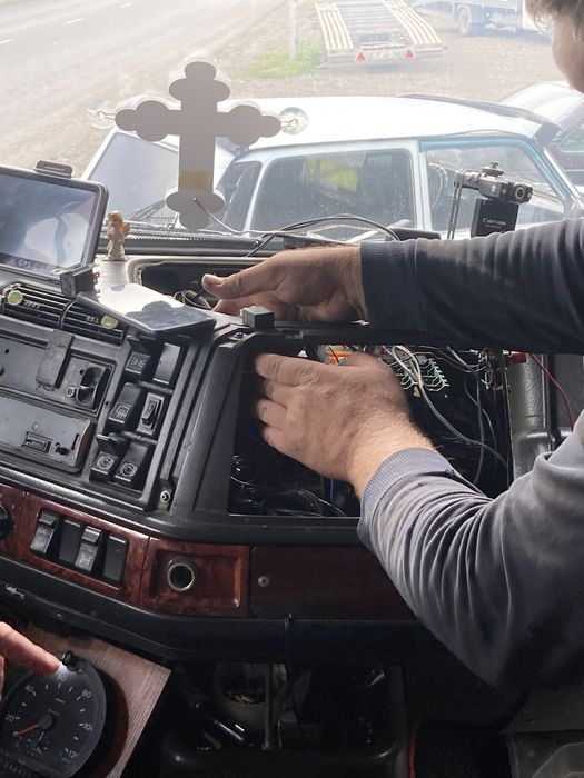 Автоэлектрик с выездом к автомобилю