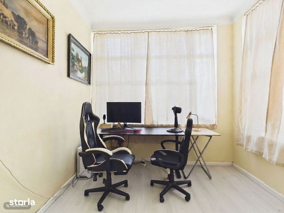 Casă 3 camere, garaj+Spațiu Comercial în Freidorf