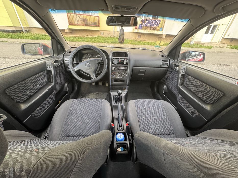 opel astra G 1.6 benzina