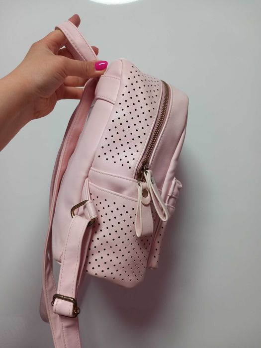 Розова раница с орнаменти