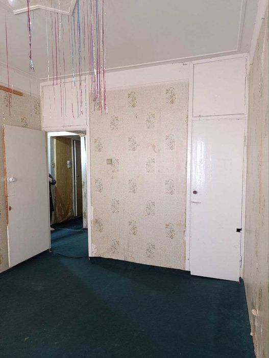 Квартира дешево, выгодно, трехкомная с двумя большими балконами