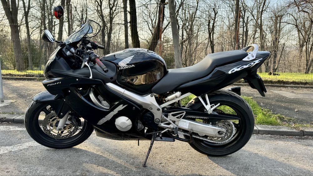 Honda CBR F4i an 2003