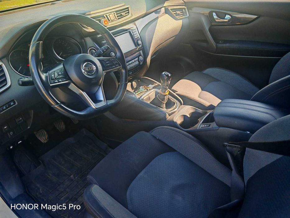 Vând auto Nissan Quashqai