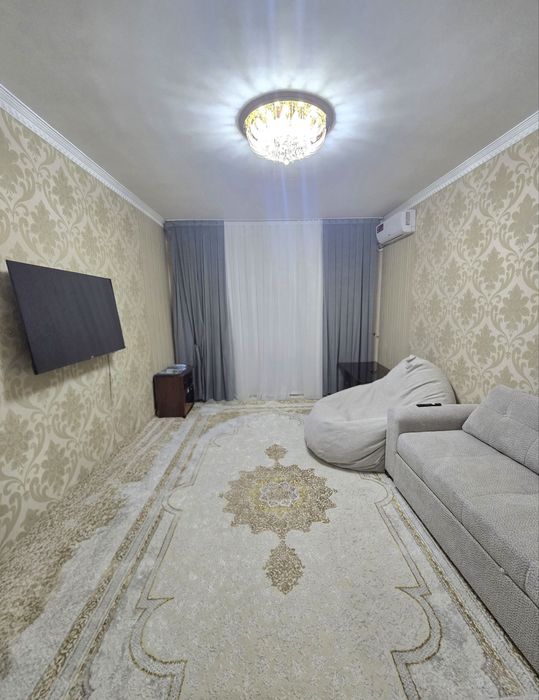 Феруза Продается квартира 2/4/4 балкон 2х6 Улучшенная Планировка